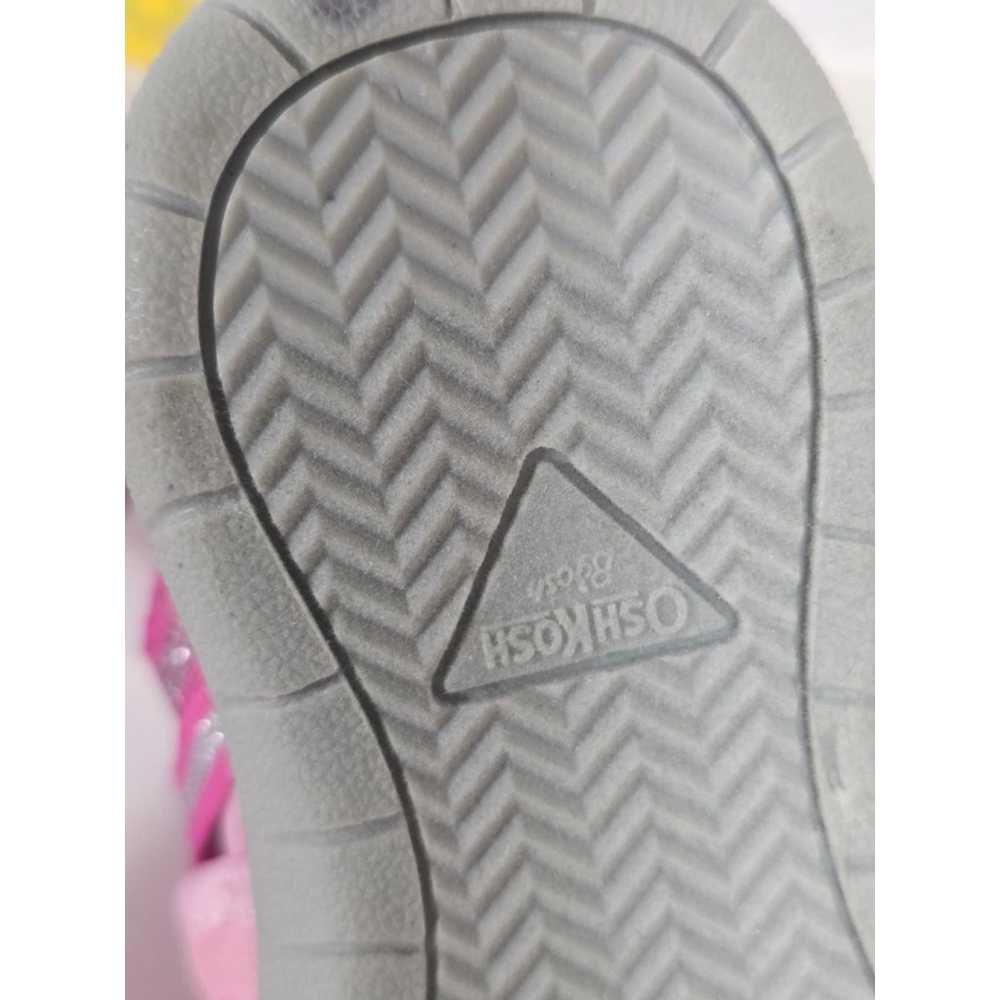 Girls' OshKosh B'gosh Pink & Grey Toddler 8 Sandals‎ - Picture 9 of 9